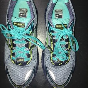 Brooks ghost edition 8